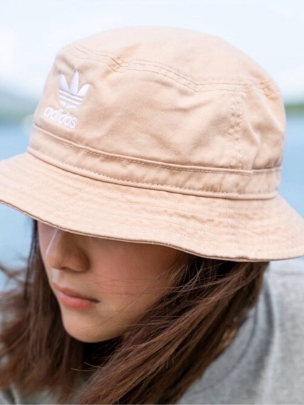 Adidas Courduroy Bucket Hat in Beige